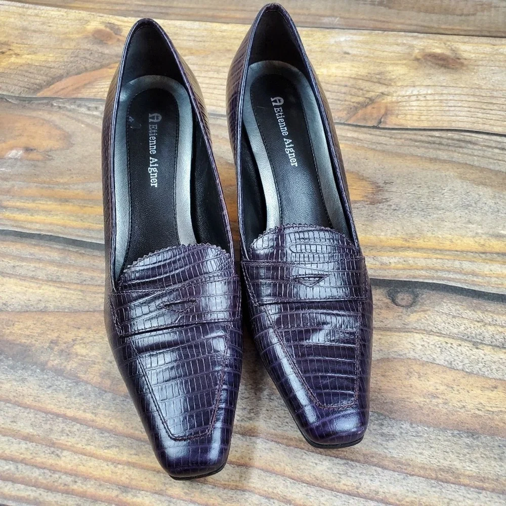Etienne Aigner Labelle faux croc loafer SZ 7